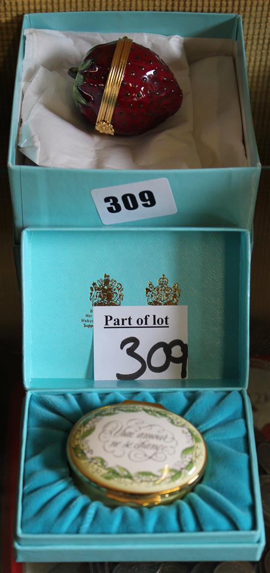 2 Tiffany & Co porcelain boxes